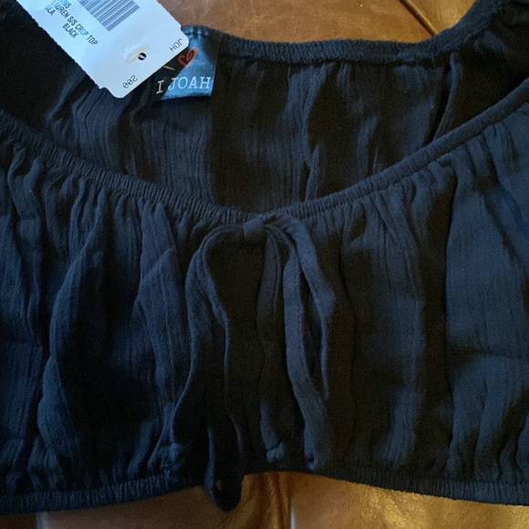 Women’s crop top - Picture 2 of 4